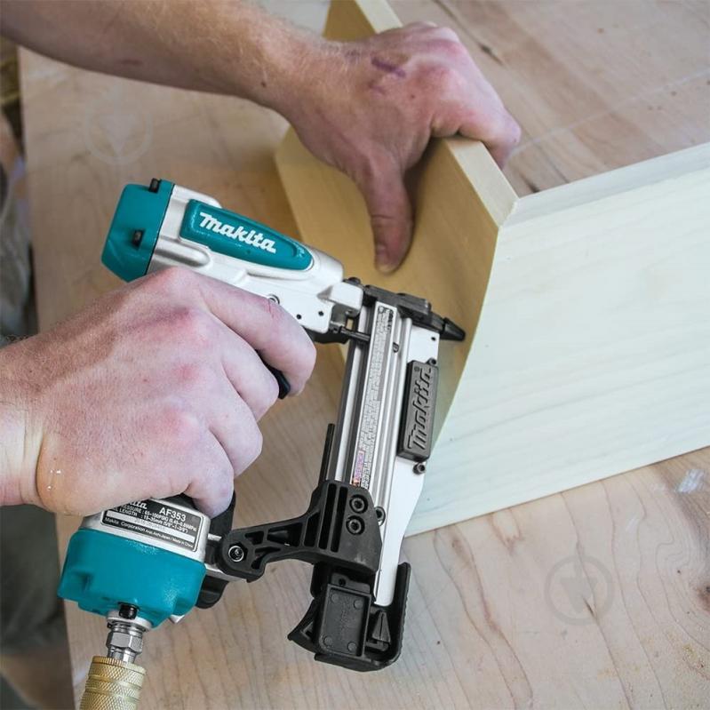 Пневмопістолет Makita 15-35 мм AF353 - фото 9