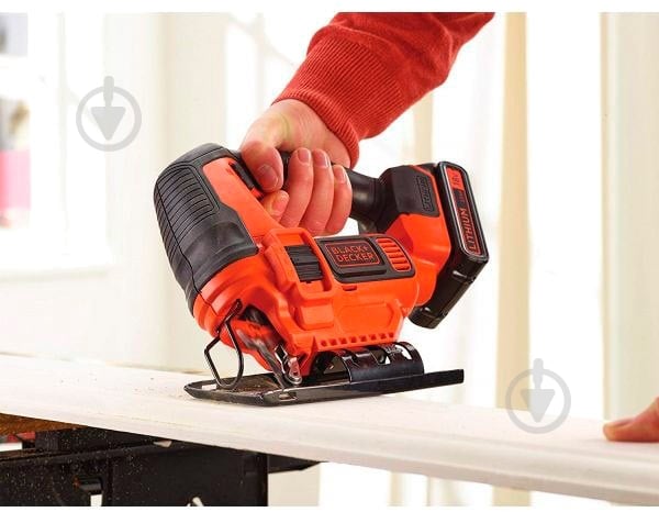 Электролобзик Black+Decker BDCJS18N - фото 2
