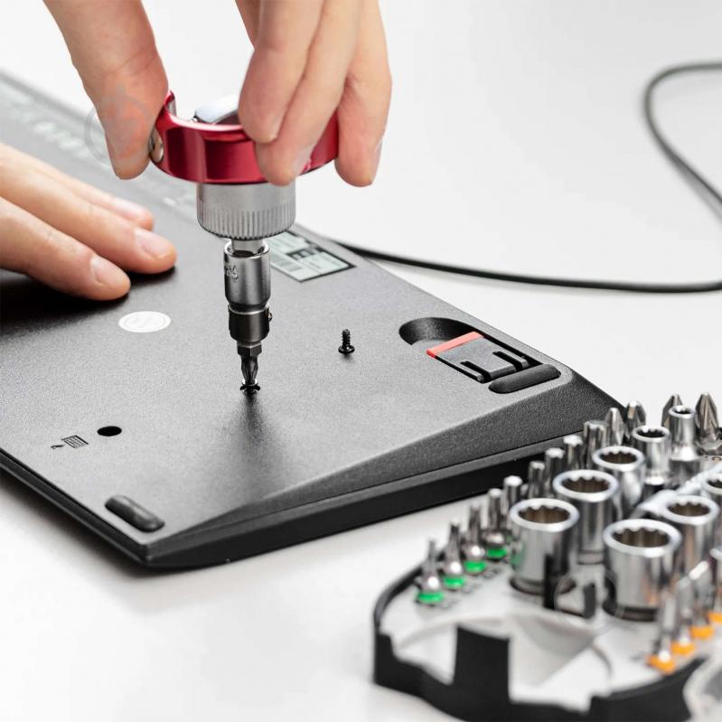 Набір біт і викрутка Trotec Bit and Socket Wrench Set (6200001005) DAS302815 - фото 24 Набір біт і викрутка Trotec Bit and Socket Wrench Set (6200001005) DAS302815 - фото 24