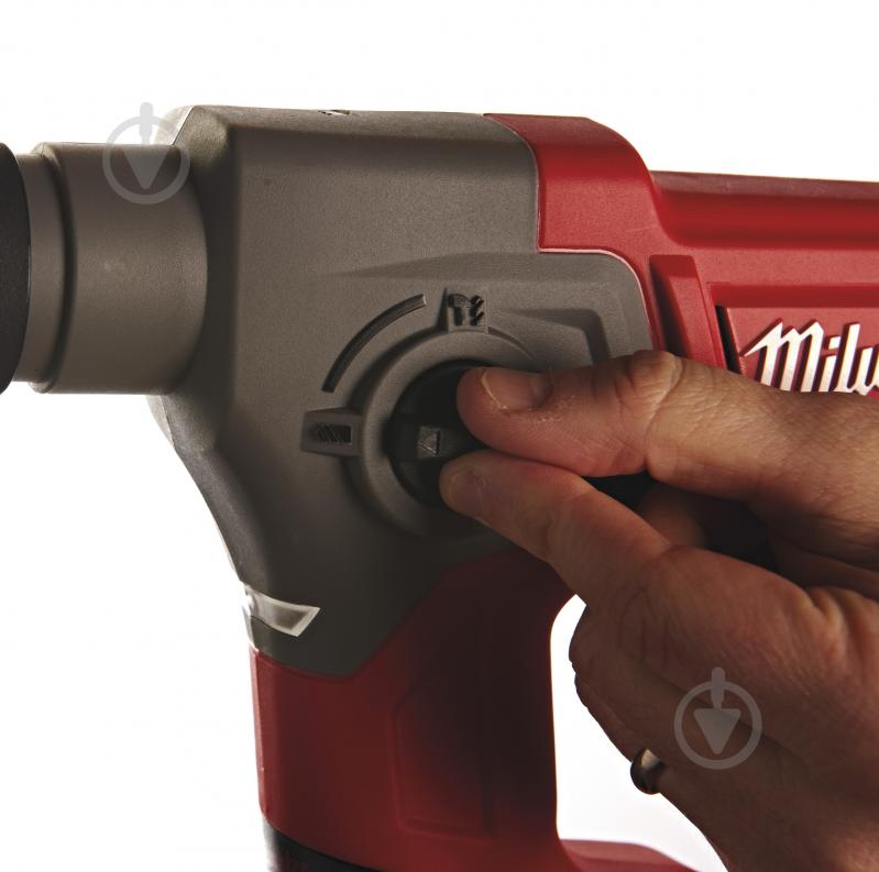 Перфоратор Milwaukee M12 CH-0 4933441947 - фото 4