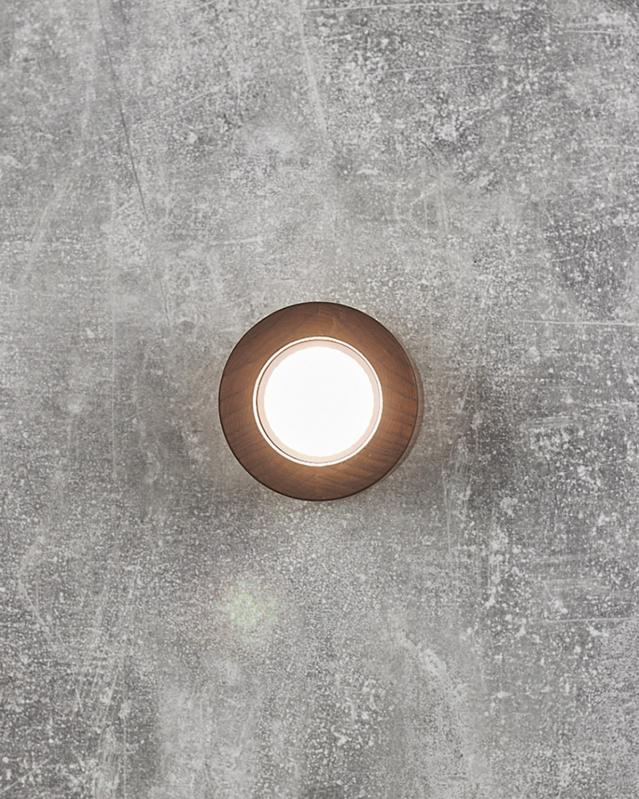 ВИТРИНА! Светильник точечный Iterna Ceiling LW007 35 Вт GU5.3 дерево темное - фото 4