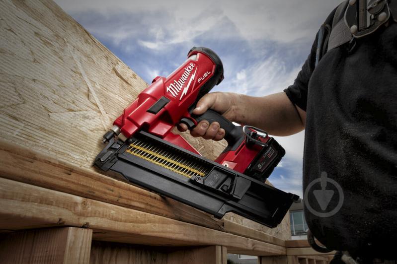 Степлер аккумуляторный Milwaukee M18 FFN-0C 4933471406 - фото 2