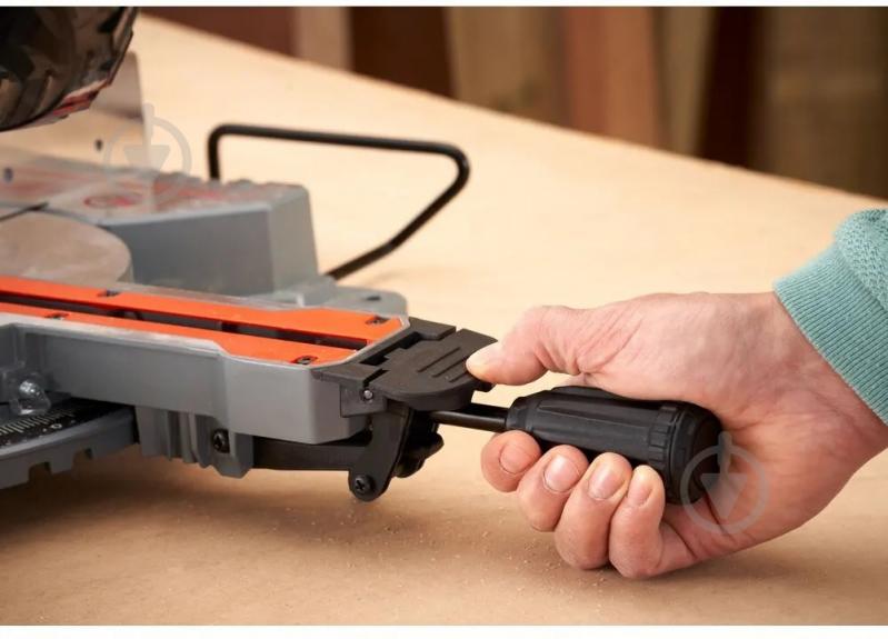 Пила торцювальна Black+Decker BES701 - фото 11