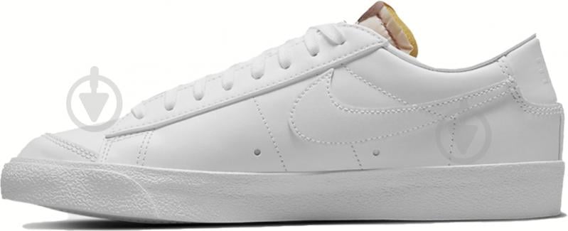 Кроссовки жіночі Nike Blazer Low 77 DC4769-101 р.40 белые - фото 1