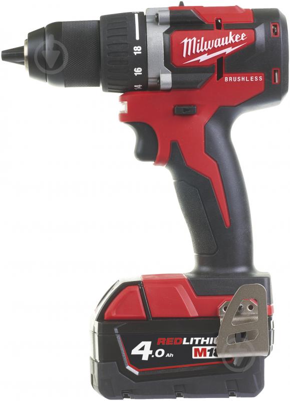 Шуруповерт аккумуляторный Milwaukee M18 CBLDD-402C 4933464539 - фото 1