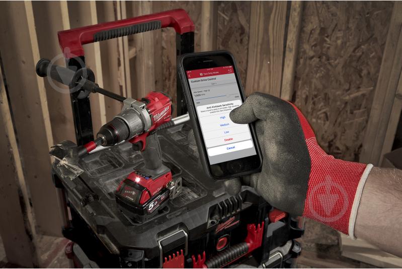 Шуруповерт аккумуляторный Milwaukee M18 ONEDD2-0X 4933464524 - фото 4