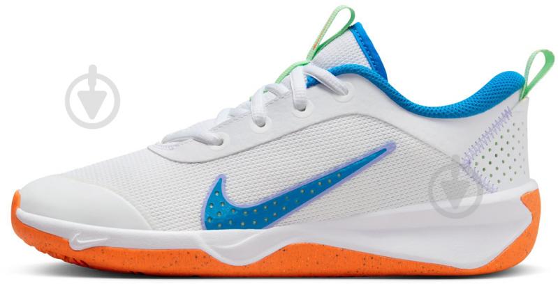 Кросівки дитячі демісезонні Nike OMNI MULTI-COURT DM9027-107 р.37,5 білі - фото 3