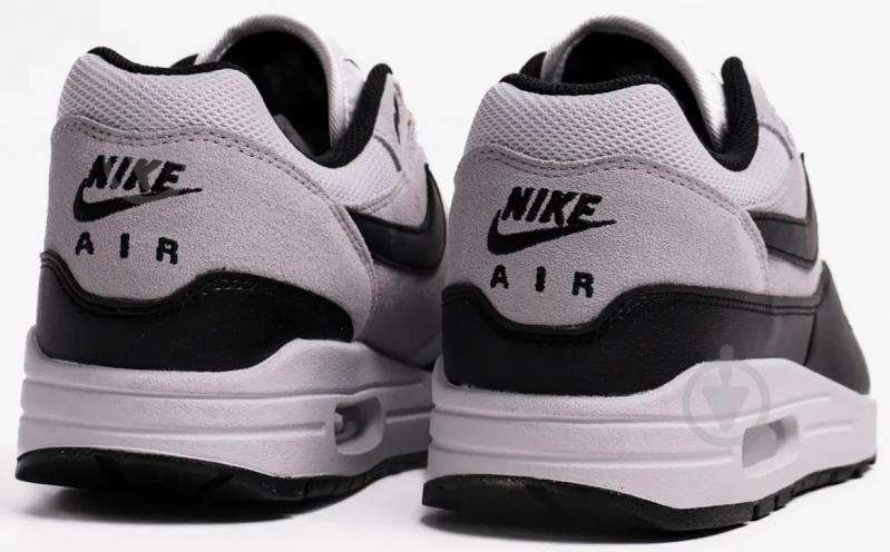 Кроссовки мужские Nike NIKE AIR MAX 1 ESS FZ5808-102 р.45,5 белые с черным - фото 4 Кроссовки мужские Nike NIKE AIR MAX 1 ESS FZ5808-102 р.45,5 белые с черным - фото 4