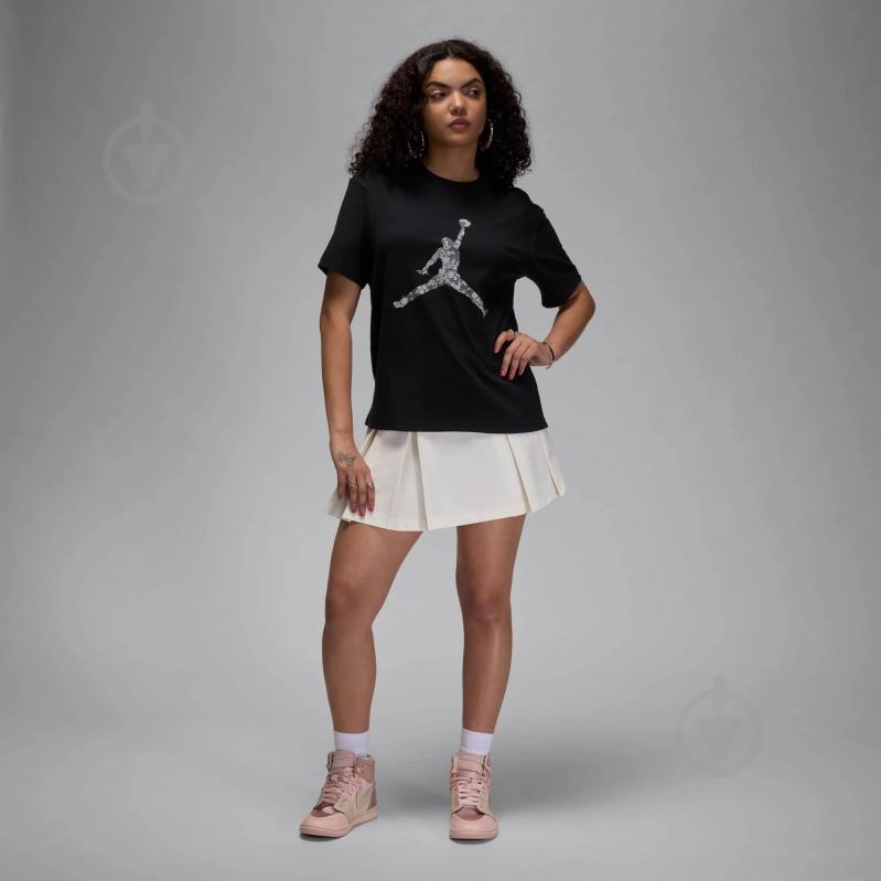 Футболка Jordan W J BRK SS GF GFX TEE LACE HV0198-010 р.XS чорний - фото 6 Футболка Jordan W J BRK SS GF GFX TEE LACE HV0198-010 р.XS чорний - фото 6