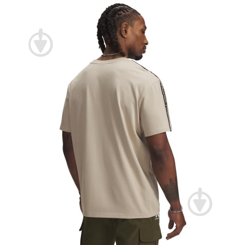 Футболка Under Armour Icon HWT Tee Taping 1390300-299 р.XL бежевий - фото 2 Футболка Under Armour Icon HWT Tee Taping 1390300-299 р.XL бежевий - фото 2