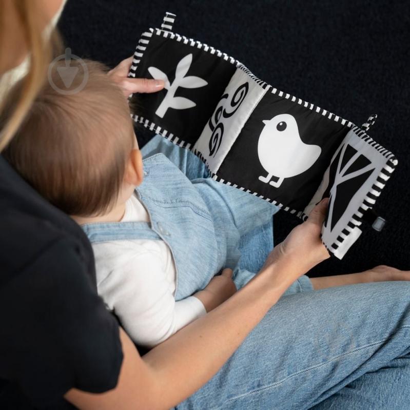 Книга-игрушка Baby Einstein Counting at the Farm 17303 - фото 4