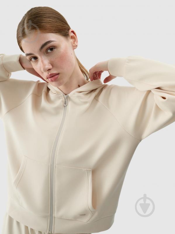 Джемпер 4F SWEATSHIRT F1577 4FWSS25TSWSF1577-83S р.2XL бежевый - фото 2 Джемпер 4F SWEATSHIRT F1577 4FWSS25TSWSF1577-83S р.2XL бежевый - фото 2