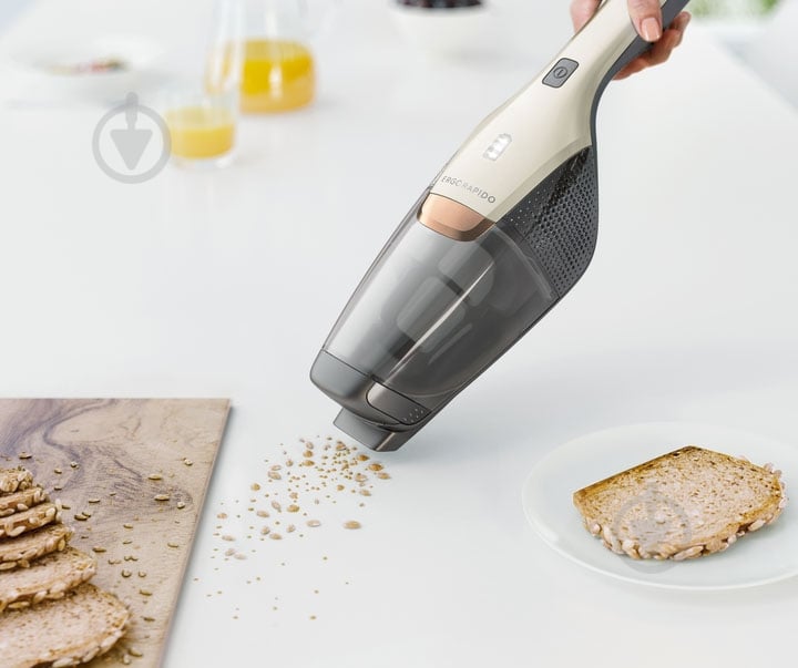 ВИТРИНА! Пылесос аккумуляторный Electrolux EERC75SW white - фото 4