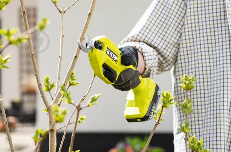 ᐉ Секатор аккумуляторный RYOBI ONE+ RY18SCA-0 18В (без АКБ та ЗУ