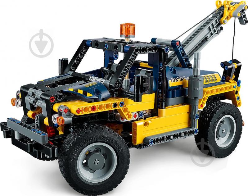 Конструктор LEGO Technic Тяжелый вилочный погрузчик 42079 - фото 5