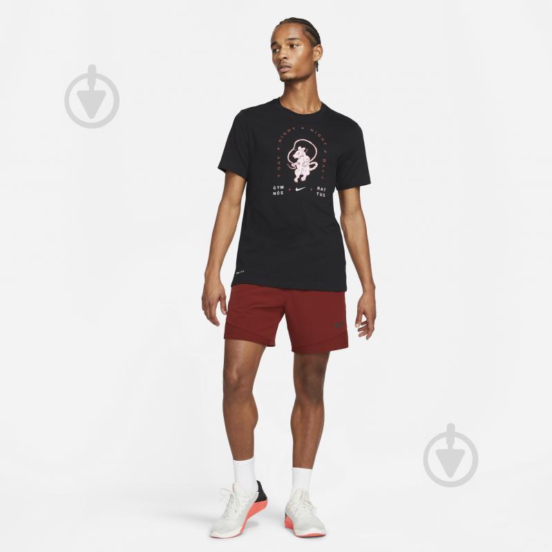 Футболка Nike M NK DF TEE GFX STY SU21 DA1768-010 р.L черный - фото 5