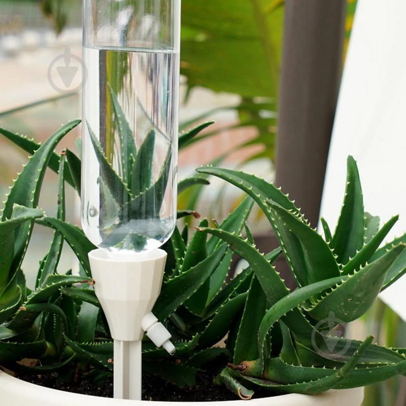 Тримач пластиковий під ємність до 5 л для крапельного зрошення - фото 3 Тримач пластиковий під ємність до 5 л для крапельного зрошення - фото 3