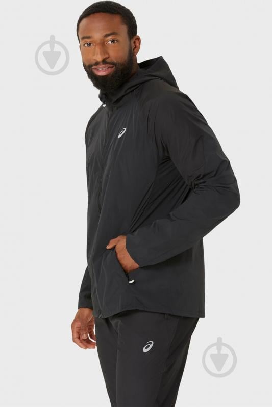 Ветровка мужская Asics ROAD PACKABLE JACKET 2011D084-001 р.S черная - фото 2 Ветровка мужская Asics ROAD PACKABLE JACKET 2011D084-001 р.S черная - фото 2