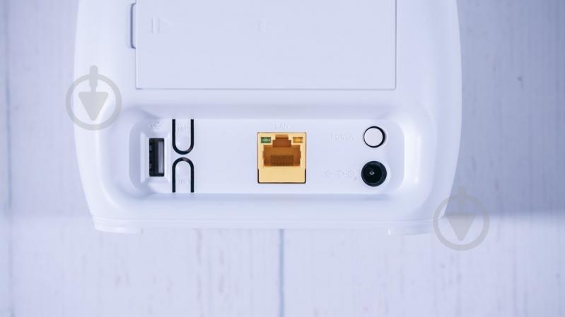 Маршрутизатор Tecno TR210 4G-LTE - фото 12