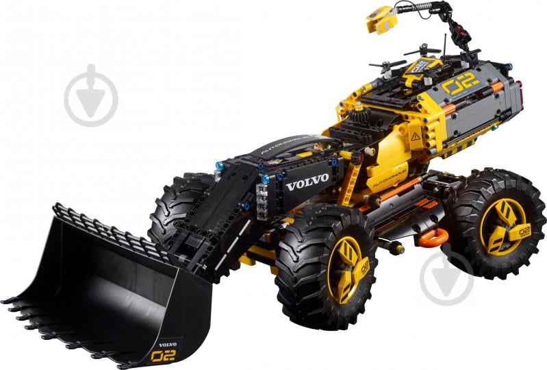 Конструктор LEGO Technic Volvo колесный погрузчик ZEUX 42081 - фото 2