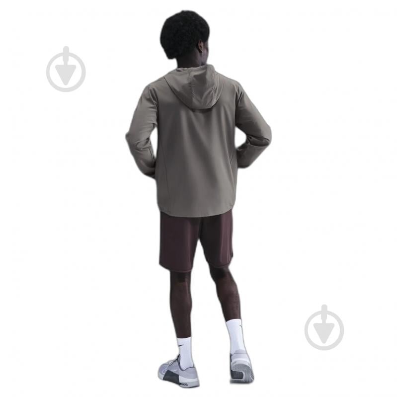 Вітрівка чоловіча Nike Nike Form FB7482-289 р.2XL коричнева - фото 2 Вітрівка чоловіча Nike Nike Form FB7482-289 р.2XL коричнева - фото 2