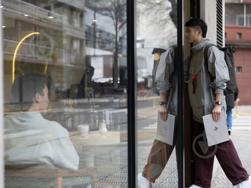 Ноутбук HP OmniBook 7 14-fs0003ua 14" (C3UT7EA) glacier silver - фото 15 Ноутбук HP OmniBook 7 14-fs0003ua 14" (C3UT7EA) glacier silver - фото 15