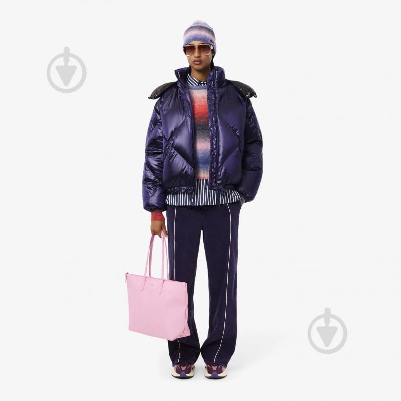 Куртка женская зимняя Lacoste Oversized Water-Repellent Down Jacket BF53266PI р.L фиолетовая - фото 4 Куртка женская зимняя Lacoste Oversized Water-Repellent Down Jacket BF53266PI р.L фиолетовая - фото 4
