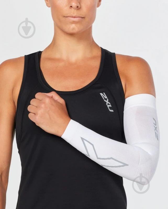 Нарукавники 2XU Comp Flex Arm Sleeve (Single) UA3567a_WHT/GRY р.S білий - фото 3 Нарукавники 2XU Comp Flex Arm Sleeve (Single) UA3567a_WHT/GRY р.S білий - фото 3