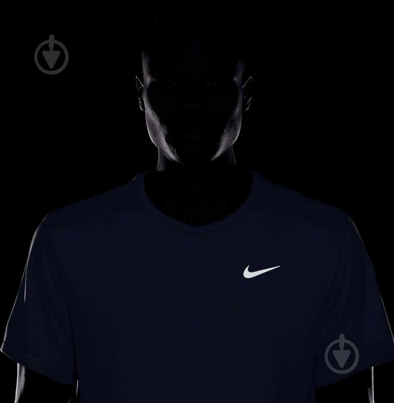 Футболка Nike Miler DV9315-057 р.S серый - фото 4