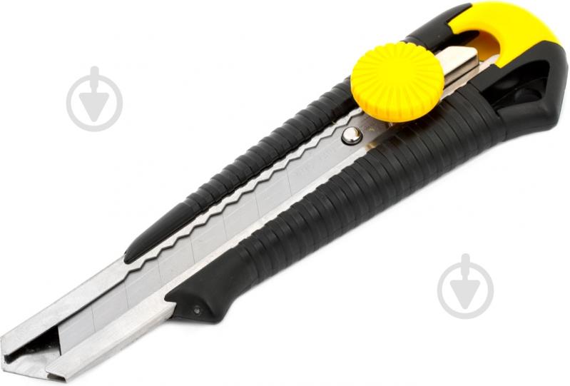 Нож сегментный Stanley DYNAGRIP MPO 0-10-418 - фото 1