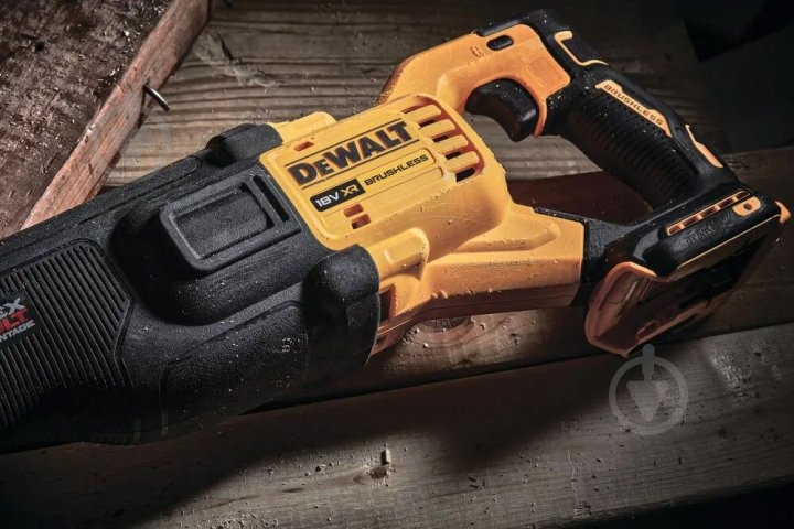 Пила сабельная DeWalt DCS386NT - фото 14