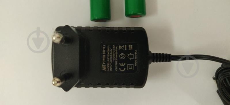 Акумуляторна батарея і зарядний пристрій Crown 12,0V до лінійного лазеру (2/2) CT44068 CC - фото 4 Акумуляторна батарея і зарядний пристрій Crown 12,0V до лінійного лазеру (2/2) CT44068 CC - фото 4