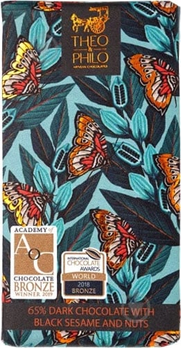 Черный шоколад Theo & Philo 65% с кешью, пили и черным кунжутом 45 г - фото 1 Черный шоколад Theo & Philo 65% с кешью, пили и черным кунжутом 45 г - фото 1