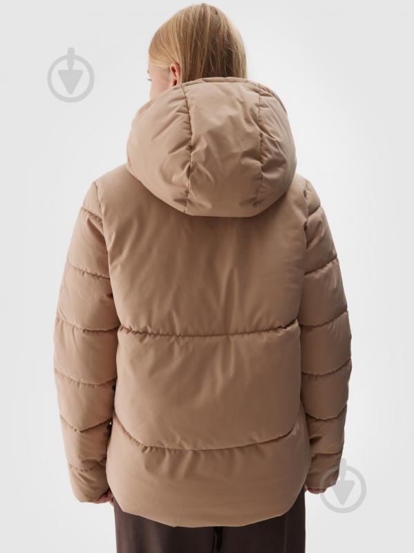 Пуховик женский зимний 4F DOWN JACKET F473 4FWAW24TDJAF473-83S р.S бежевый - фото 4