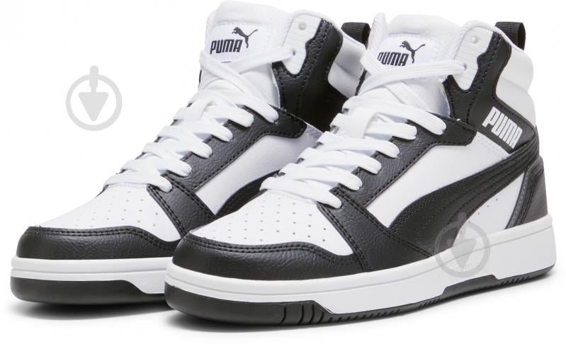 Кросівки для хлопчиків демісезонні Puma REBOUND V6 MID JR 39383101 р.37,5 білі із чорним - фото 3