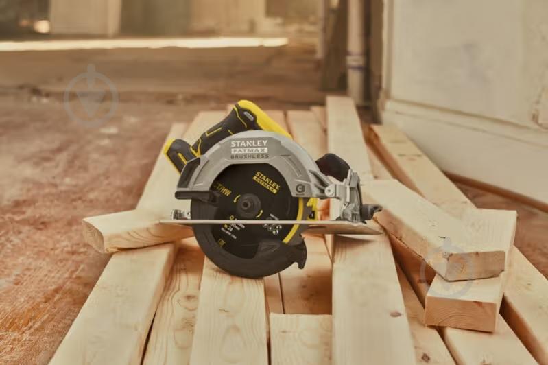 Пила циркулярная Stanley FatMax SFMCS550B - фото 9