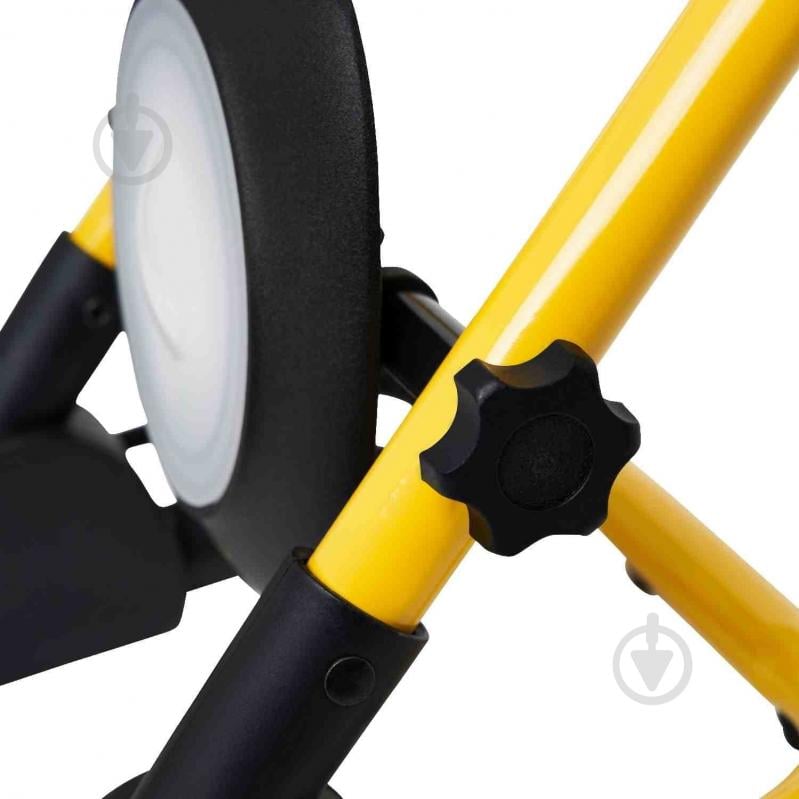 Фонарь прожекторный Stanley 1400 Lm SXLS35525E - фото 5 Фонарь прожекторный Stanley 1400 Lm SXLS35525E - фото 5