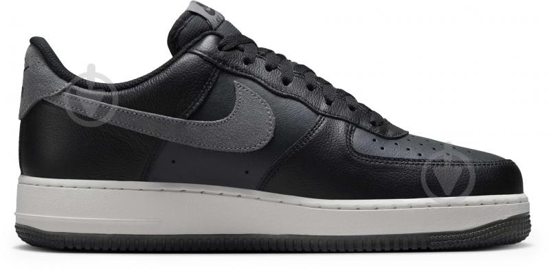 Кроссовки чоловічі демісезонні Nike Air Force 1 '07 LV8 FJ4170-004 р.45,5 черные - фото 1