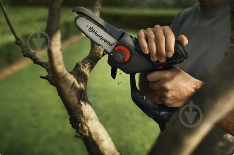 Акумуляторна міні пила Husqvarna Aspire P5-P4A KIT (АКБ+ЗП) - фото 3 Акумуляторна міні пила Husqvarna Aspire P5-P4A KIT (АКБ+ЗП) - фото 3