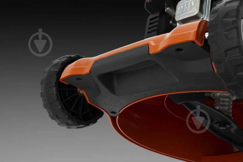 Газонокосилка бензиновая Husqvarna LC 247 - фото 4 Газонокосилка бензиновая Husqvarna LC 247 - фото 4