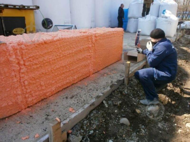 Напыляемый пенополиуретановый утеплитель POLYNOR 890 мл - фото 8
