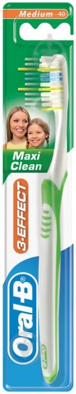 Зубная щетка Oral-B Maxi Clеan 3-Effect средней жесткости - фото 1