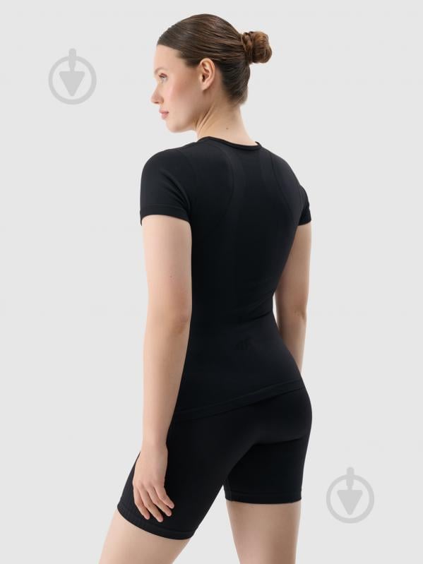 Футболка 4F TSHIRT FNK F1270 4FWSS25TFTSF1270-20S р.ML чорний - фото 3 Футболка 4F TSHIRT FNK F1270 4FWSS25TFTSF1270-20S р.ML чорний - фото 3