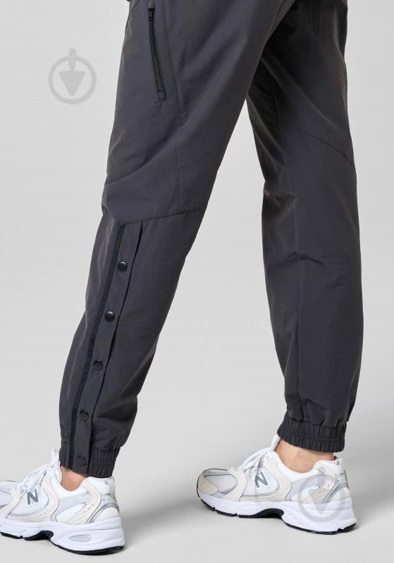 Штани жін.  р.XL чорний 22680-388 TRACK PANT ALMOST BLACK,XS Casall SS24 - фото 4