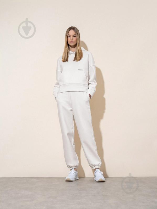Штани 4F AL*4F_TROUSERS CAS 4FSS22TTROF084-11S р. XL білий - фото 2