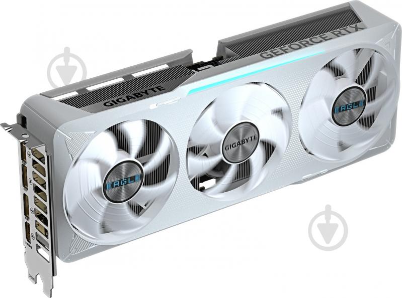 Відеокарта Gigabyte GeForce RTX 5070 EAGLE OC ICE 12GB GDDR7 192bit (GV-N5070EAGLEOC_ICE-12GD) - фото 3 Відеокарта Gigabyte GeForce RTX 5070 EAGLE OC ICE 12GB GDDR7 192bit (GV-N5070EAGLEOC_ICE-12GD) - фото 3