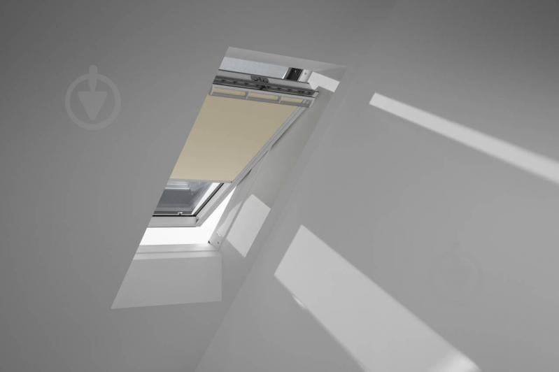 Штора затемнювальна VELUX 78x160 DKL MK10 1085 беж - фото 2