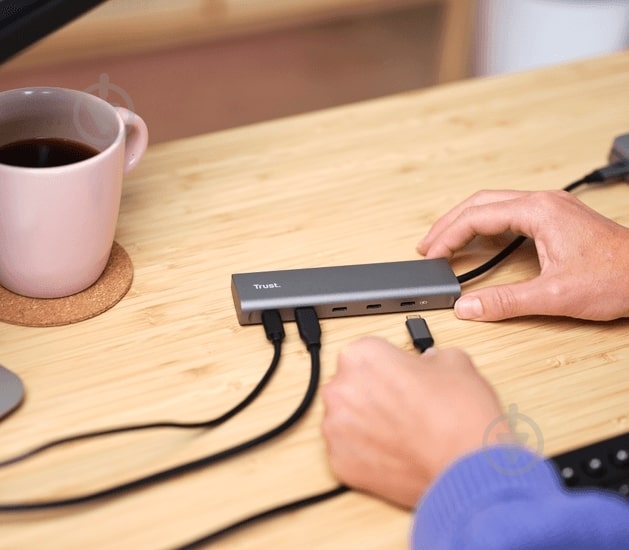 USB-хаб Trust Halyx USB-C > 5xUSB-C (25136_TRUST) - фото 7 USB-хаб Trust Halyx USB-C > 5xUSB-C (25136_TRUST) - фото 7