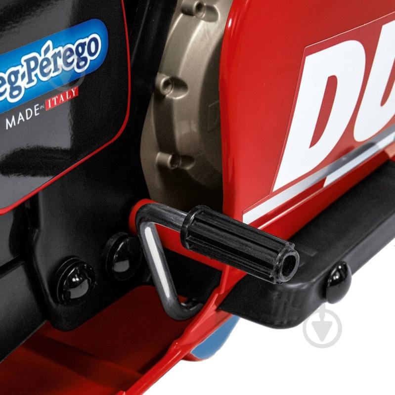 Электромотоцикл Peg-Perego Ducati GP MC 0020 - фото 6 Электромотоцикл Peg-Perego Ducati GP MC 0020 - фото 6