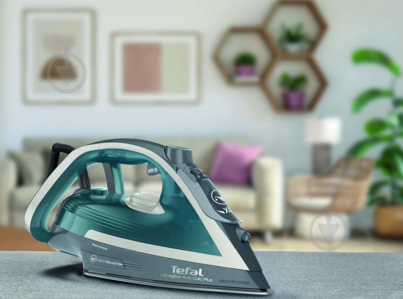 Утюг Tefal Ultragliss Plus FV6842E0 - фото 8